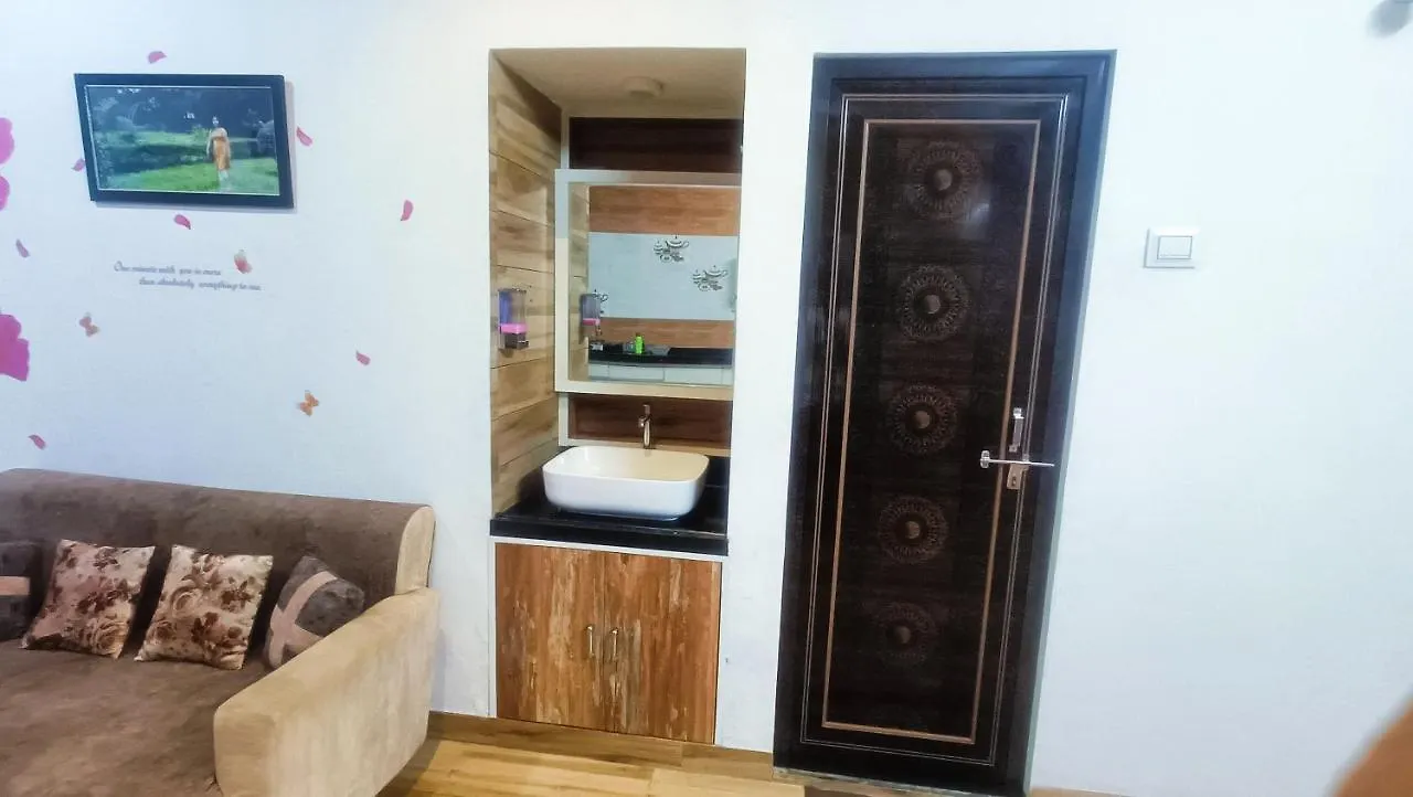 Gokul Niwas Home Stay Three Udaipur